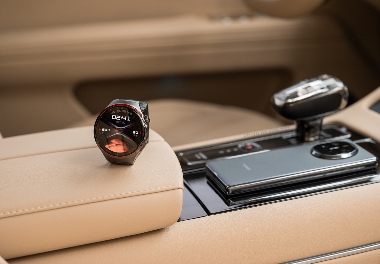 华为太空表正式发布，超酷外观诠释太空科技美学！(图1)