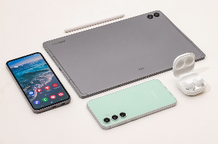 将旗舰级体验惠及更多用户 三星Galaxy S23 FE及生态新品亮相北京(图1)