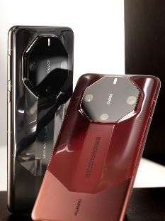 华为Mate60 RS 非凡大师正式开售，高端极致主义下的巅峰之作(图2)