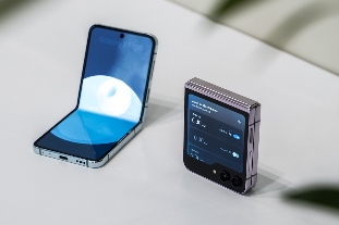 折叠屏智能手机迎来第五代产品 三星Galaxy Z Fold5|Z Flip5及生态新品中国发布(图2) 折叠屏智能手机迎来第五代产品 三星Galaxy Z Fold5|Z Flip5及生态新品中国发布(图2)